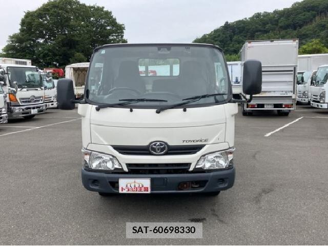 Toyota TOYOACE 2017 7802449-13