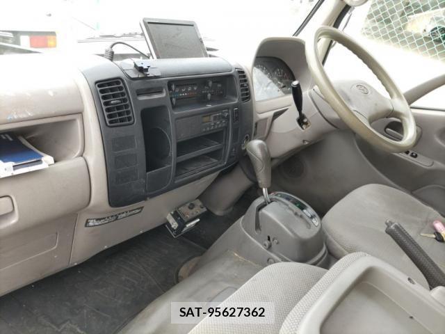Toyota TOYOACE 2015-04 7809990-2