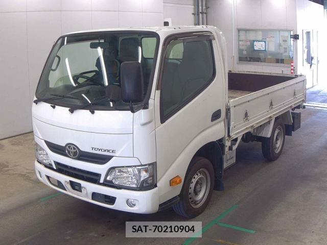 Toyota TOYOACE 2019-05 7809993-4