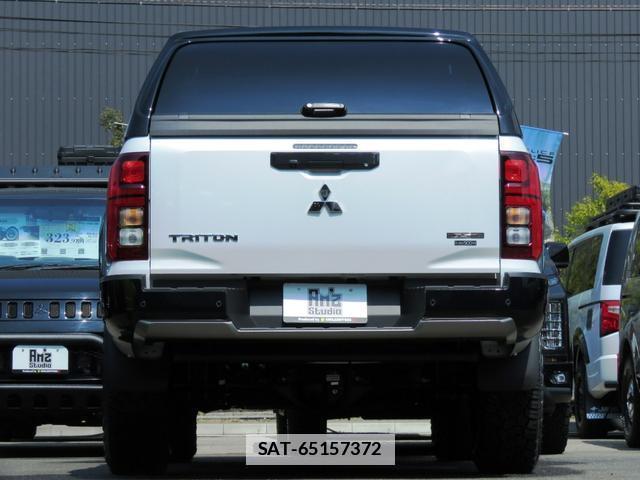 Mitsubishi TRITON 2026-01 7804961-14
