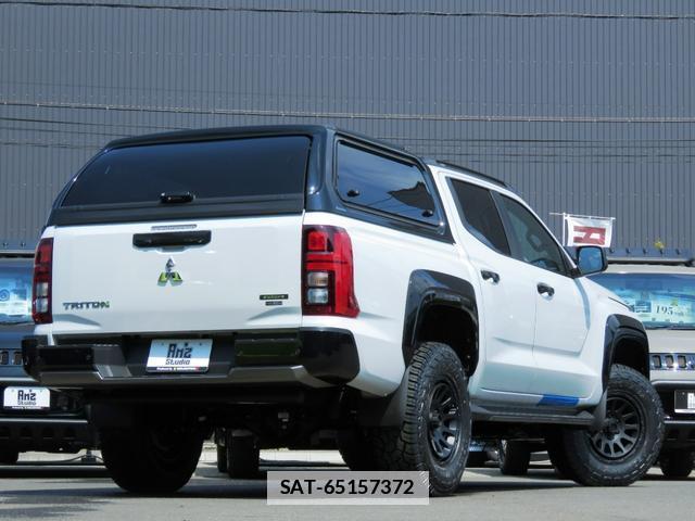 Mitsubishi TRITON 2026-01 7804961-7