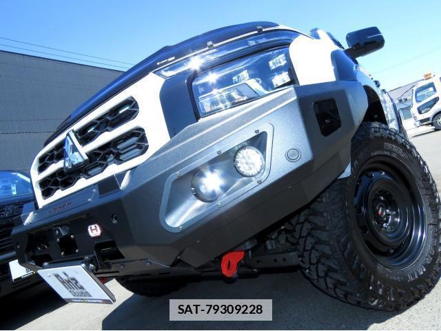 Mitsubishi TRITON 2025-03 7804965-4