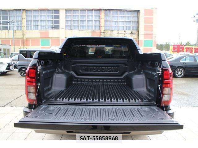 Mitsubishi TRITON 2025-03 7810676-17