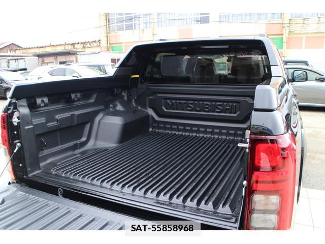 Mitsubishi TRITON 2025-03 7810676-18