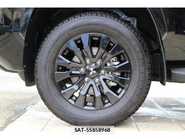 Mitsubishi TRITON 2025-03 7810676-8