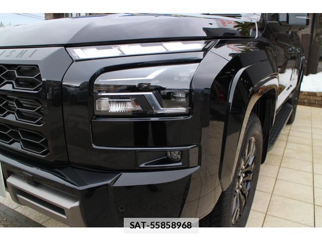 Mitsubishi TRITON 2025-03 7810676-9