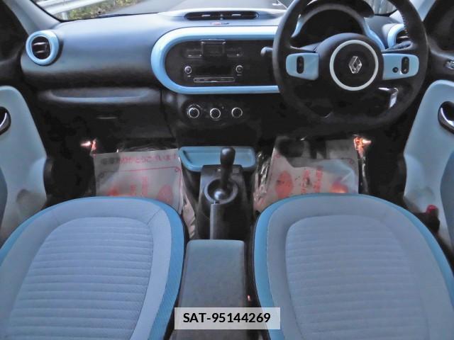 Renault TWINGO 2017-09 7796999-2