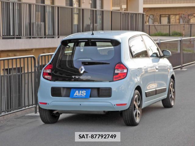Renault TWINGO 2018-08 7797008-1