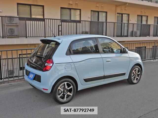 Renault TWINGO 2018-08 7797008-12