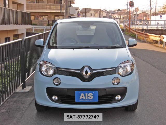 Renault TWINGO 2018-08 7797008-9