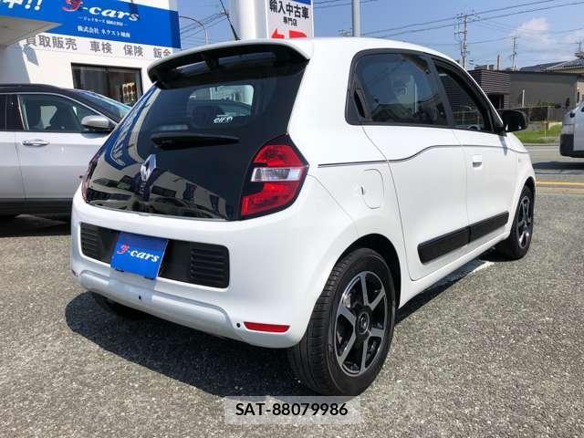 Renault TWINGO 2017-03 7799697-1