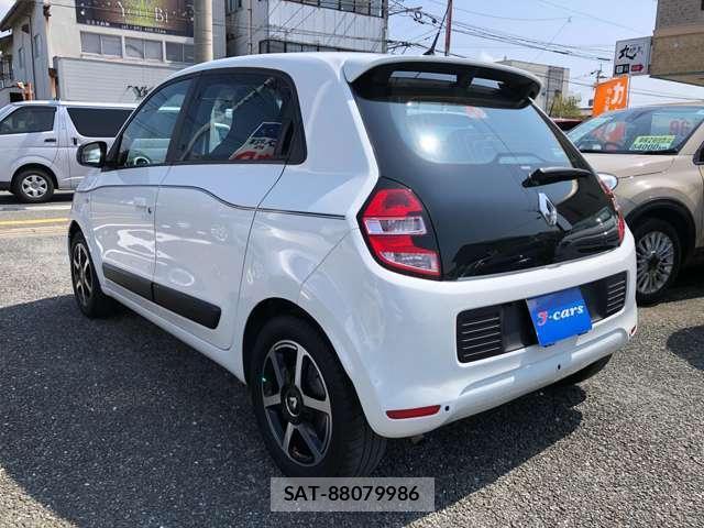 Renault TWINGO 2017-03 7799697-16