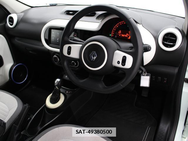 Renault TWINGO 2019-10 7806761-8