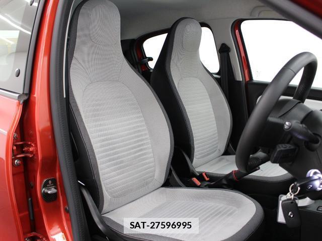 Renault TWINGO 2021-04 7806764-9