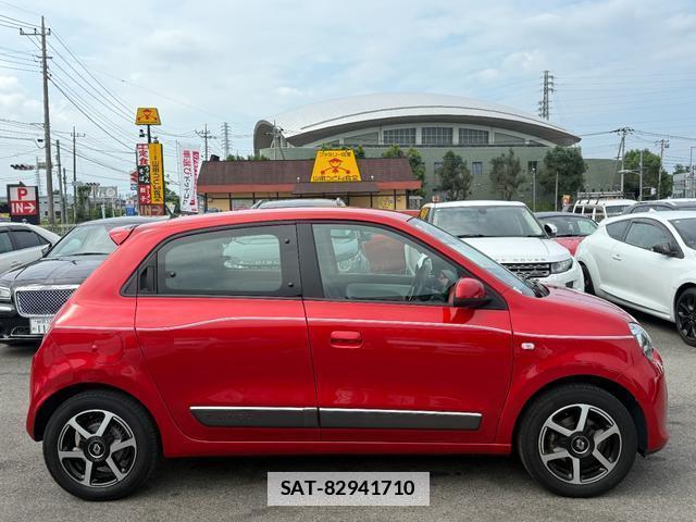 Renault TWINGO 2019-04 7808761-11