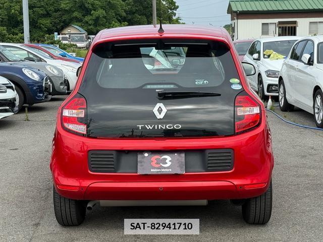 Renault TWINGO 2019-04 7808761-9