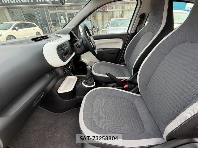 Renault TWINGO 2017-06 7808819-16
