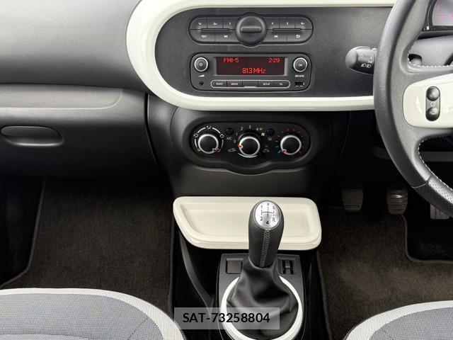 Renault TWINGO 2017-06 7808819-19