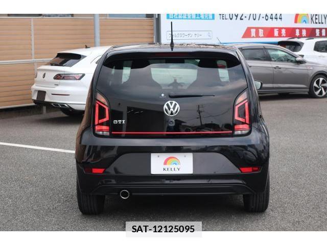 VolksWagen UP! 2019-01 7793158-17