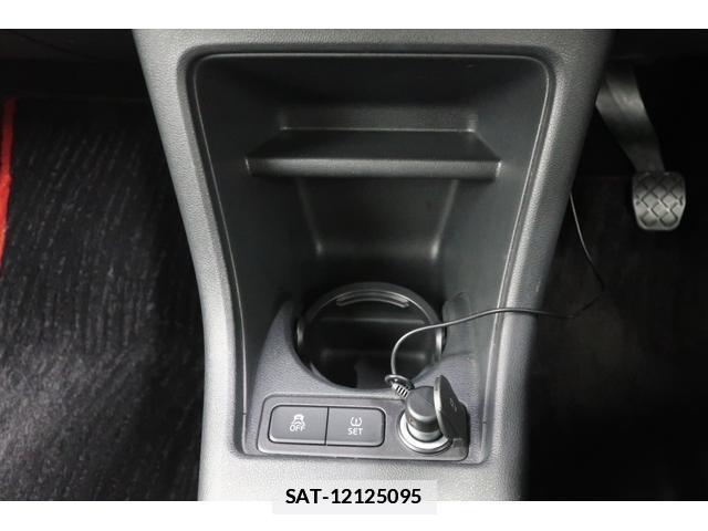 VolksWagen UP! 2019-01 7793158-7