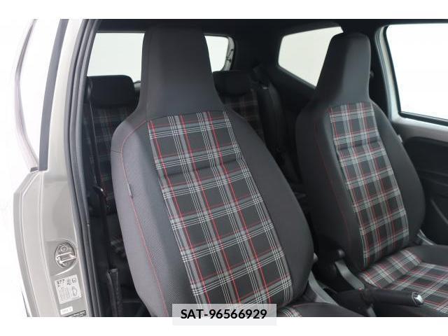 VolksWagen UP! 2019-11 7793159-10