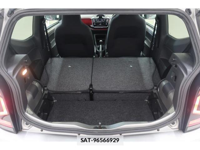 VolksWagen UP! 2019-11 7793159-12