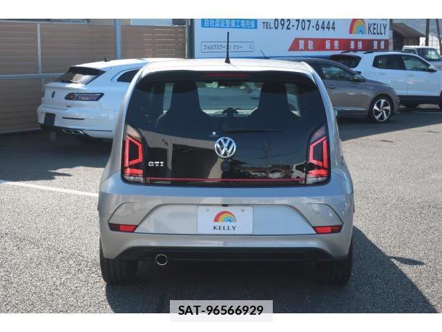 VolksWagen UP! 2019-11 7793159-17