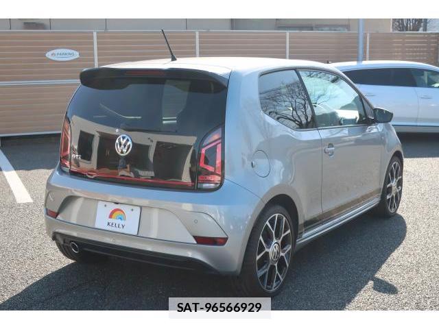 VolksWagen UP! 2019-11 7793159-18