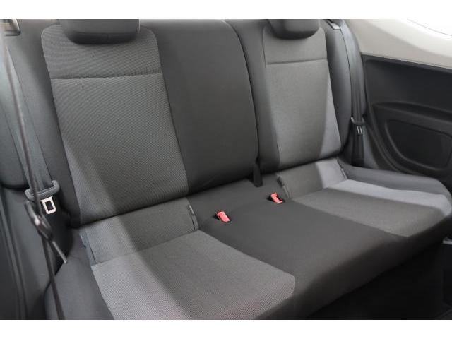 VolksWagen UP! 2013-04 7793184-15