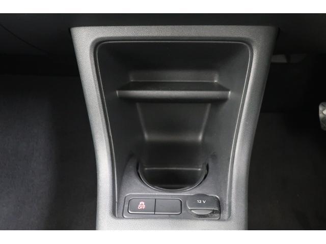 VolksWagen UP! 2013-04 7793184-7
