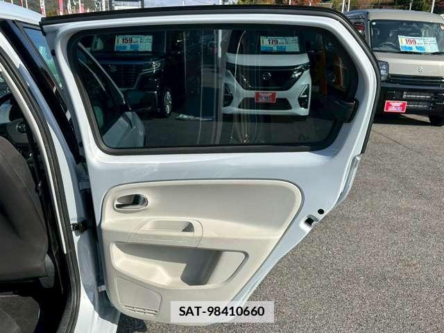 VolksWagen UP! 2018-01 7795844-11