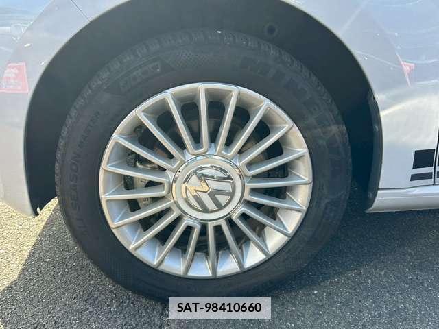 VolksWagen UP! 2018-01 7795844-15