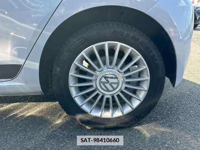 VolksWagen UP! 2018-01 7795844-16