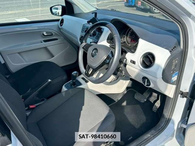 VolksWagen UP! 2018-01 7795844-6