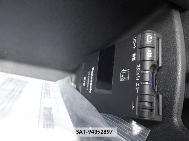 VolksWagen UP! 2013-11 7798815-10