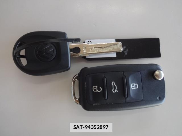 VolksWagen UP! 2013-11 7798815-14