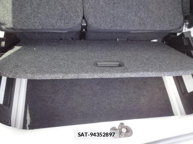 VolksWagen UP! 2013-11 7798815-8