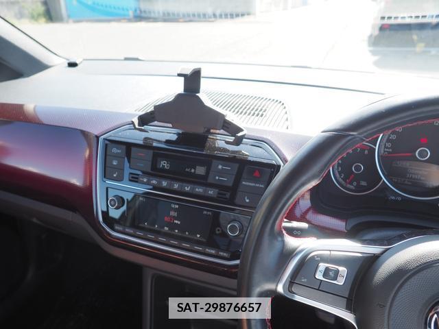 VolksWagen UP! 2018-12 7805036-6