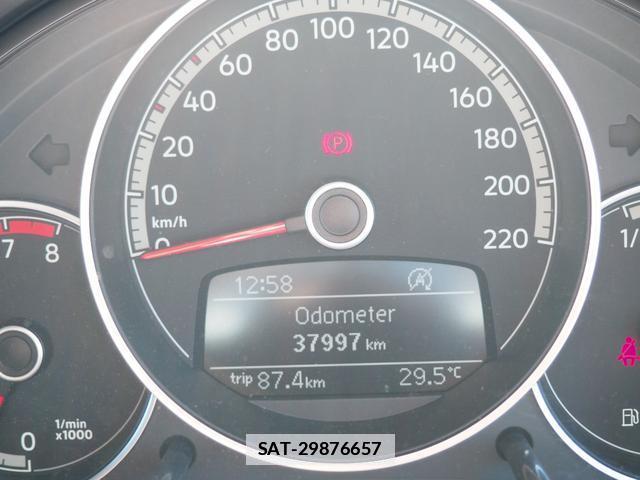 VolksWagen UP! 2018-12 7805036-7
