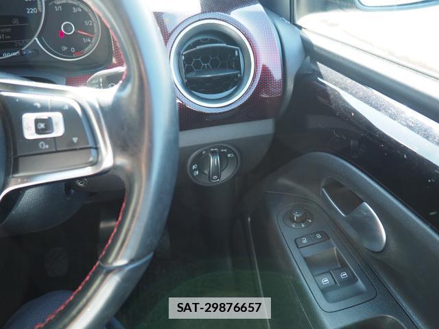 VolksWagen UP! 2018-12 7805036-8