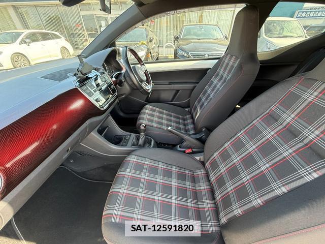VolksWagen UP! 2019-05 7808813-17