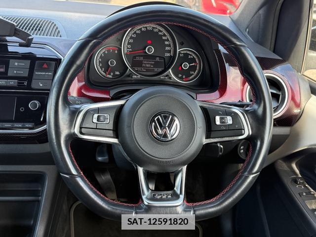 VolksWagen UP! 2019-05 7808813-19