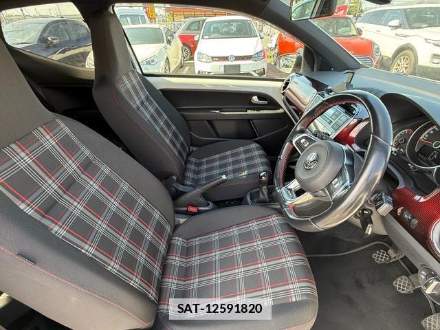 VolksWagen UP! 2019-05 7808813-5