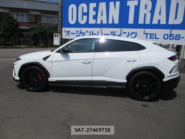 Lamborghini URUS 2020-11 7803791-10
