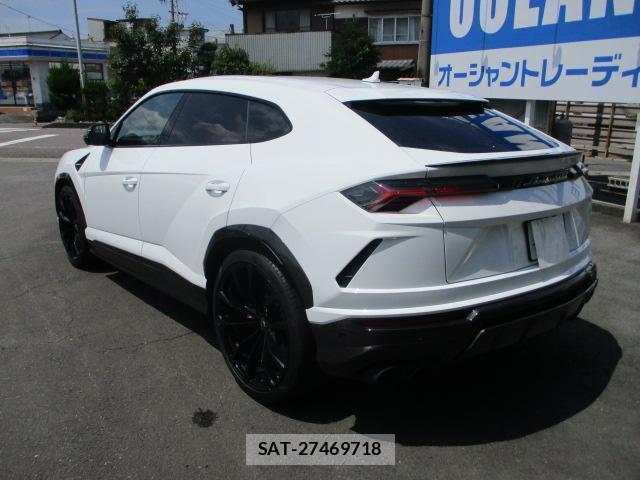 Lamborghini URUS 2020-11 7803791-14