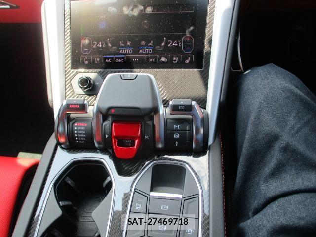 Lamborghini URUS 2020-11 7803791-15