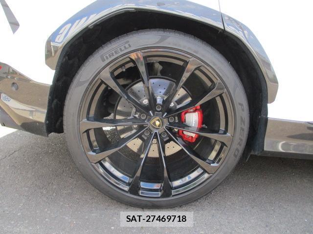Lamborghini URUS 2020-11 7803791-19