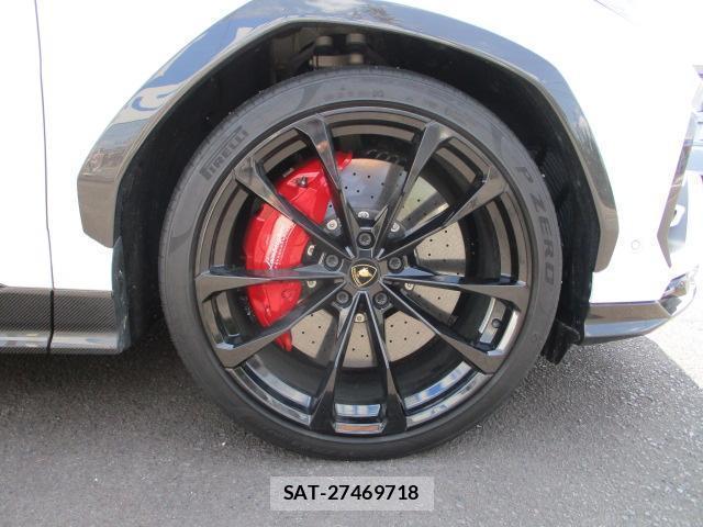 Lamborghini URUS 2020-11 7803791-8