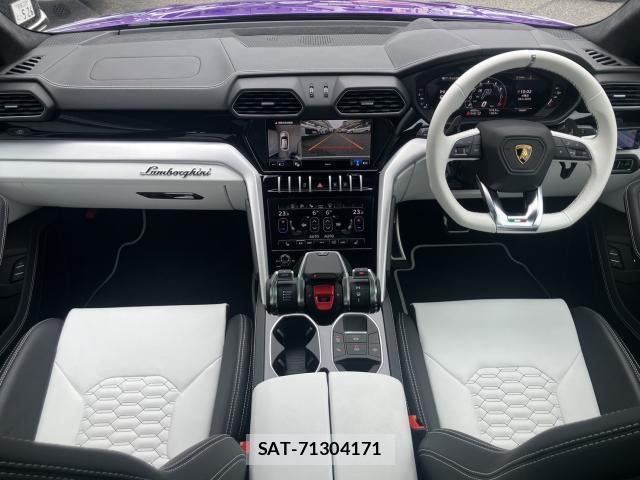 Lamborghini URUS 2022-03 7810206-2