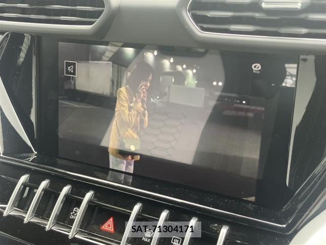 Lamborghini URUS 2022-03 7810206-5